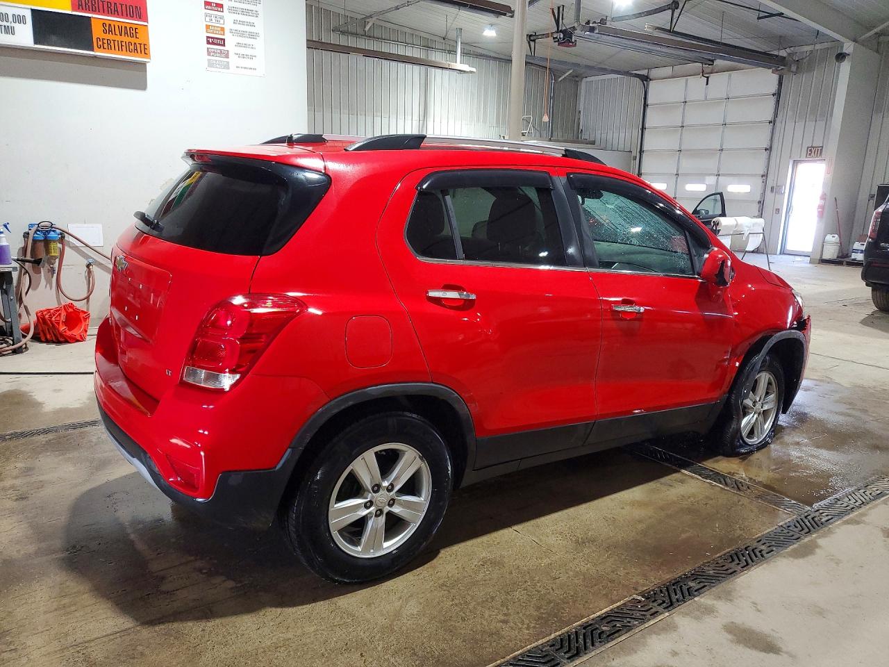 2017 CHEVROLET TRAX 1LT photo 5