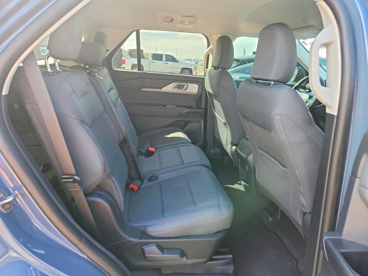 2025 FORD EXPLORER ACTIVE photo 10
