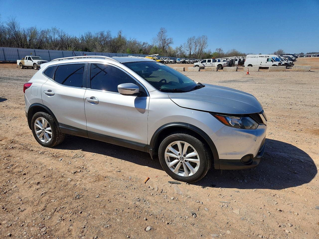 2019 NISSAN ROGUE SPORT SV photo 4