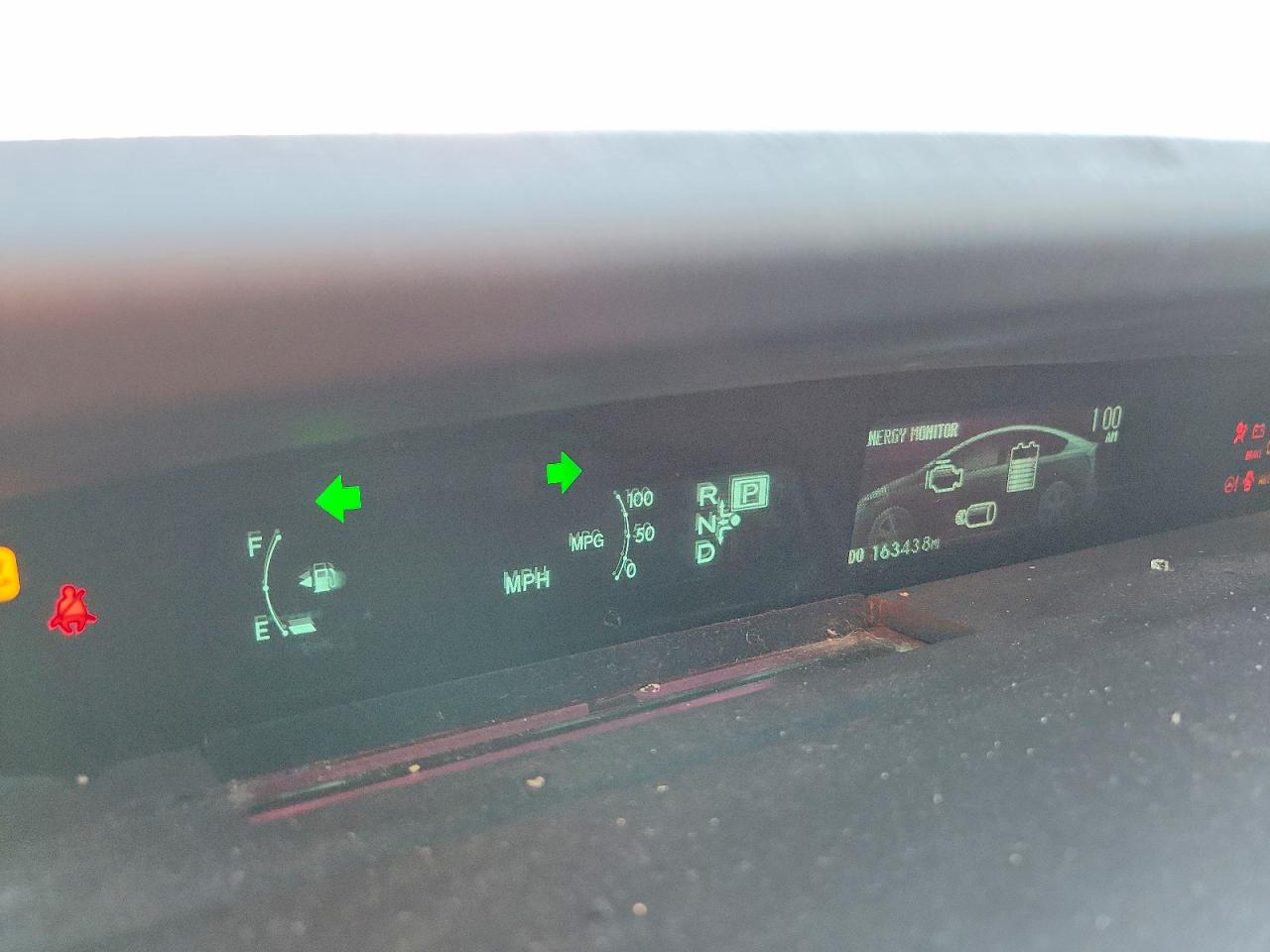 2013 TOYOTA PRIUS TWO photo 9