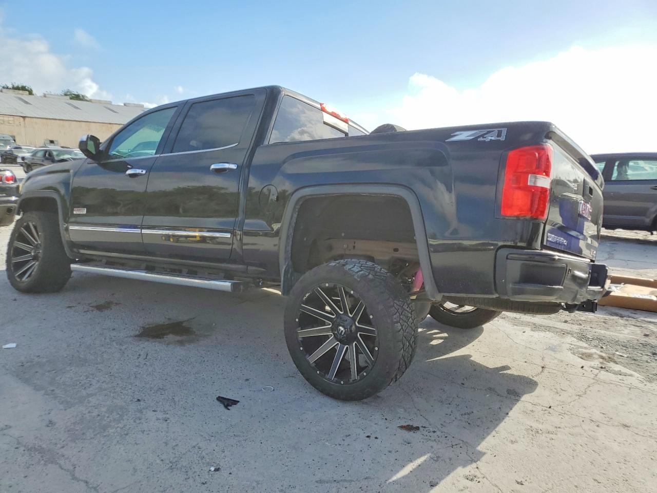 2015 GMC SIERRA K1500 SLT photo 4