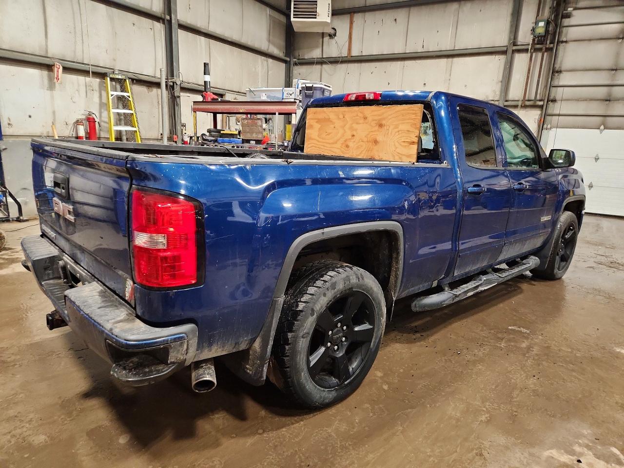 2017 GMC SIERRA K1500 photo 5