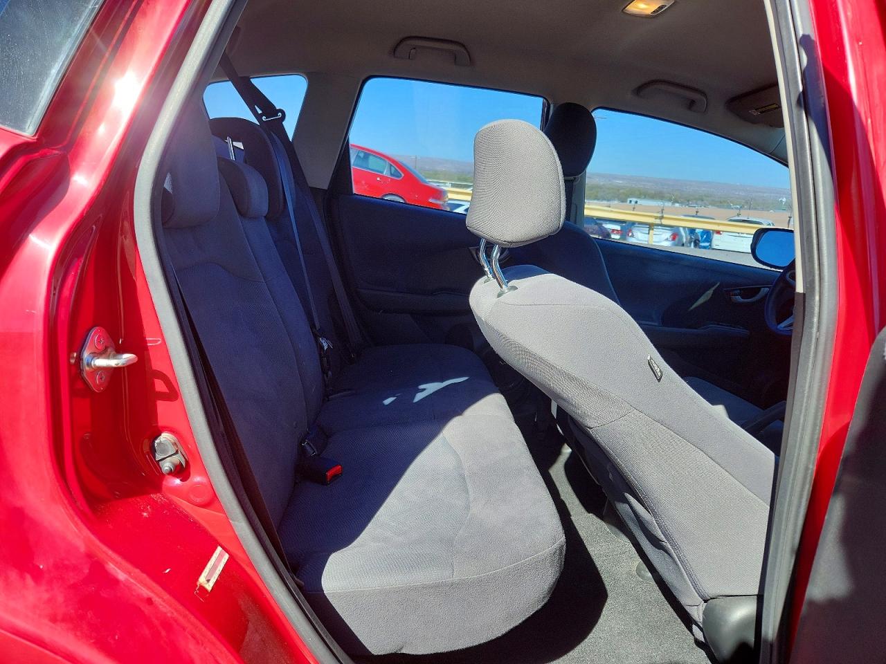 2013 HONDA FIT photo 19