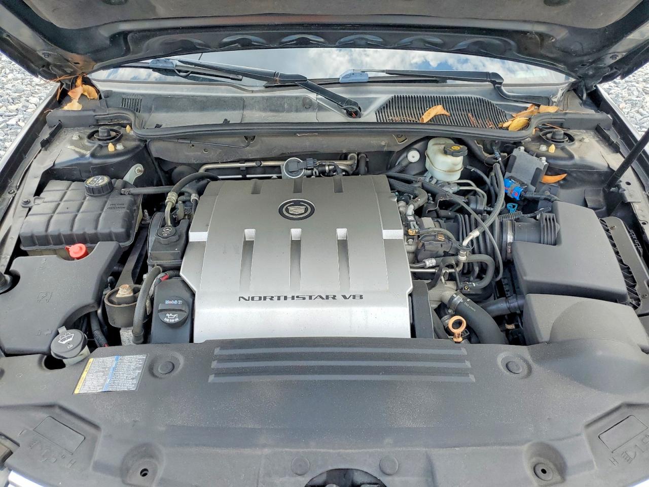 2010 CADILLAC DTS PLATINUM photo 21