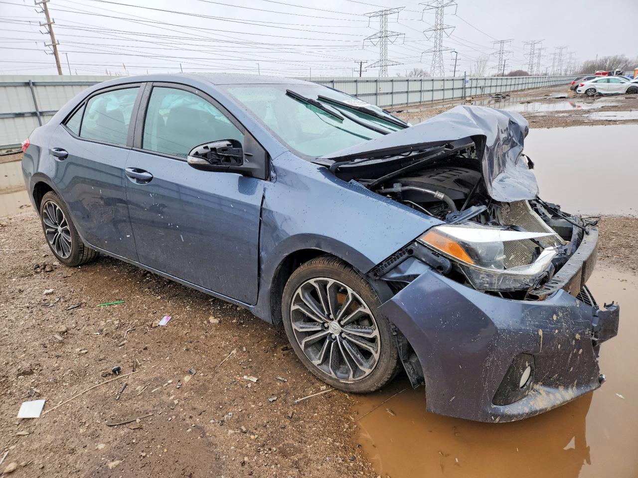 2015 TOYOTA COROLLA S PLUS photo 4