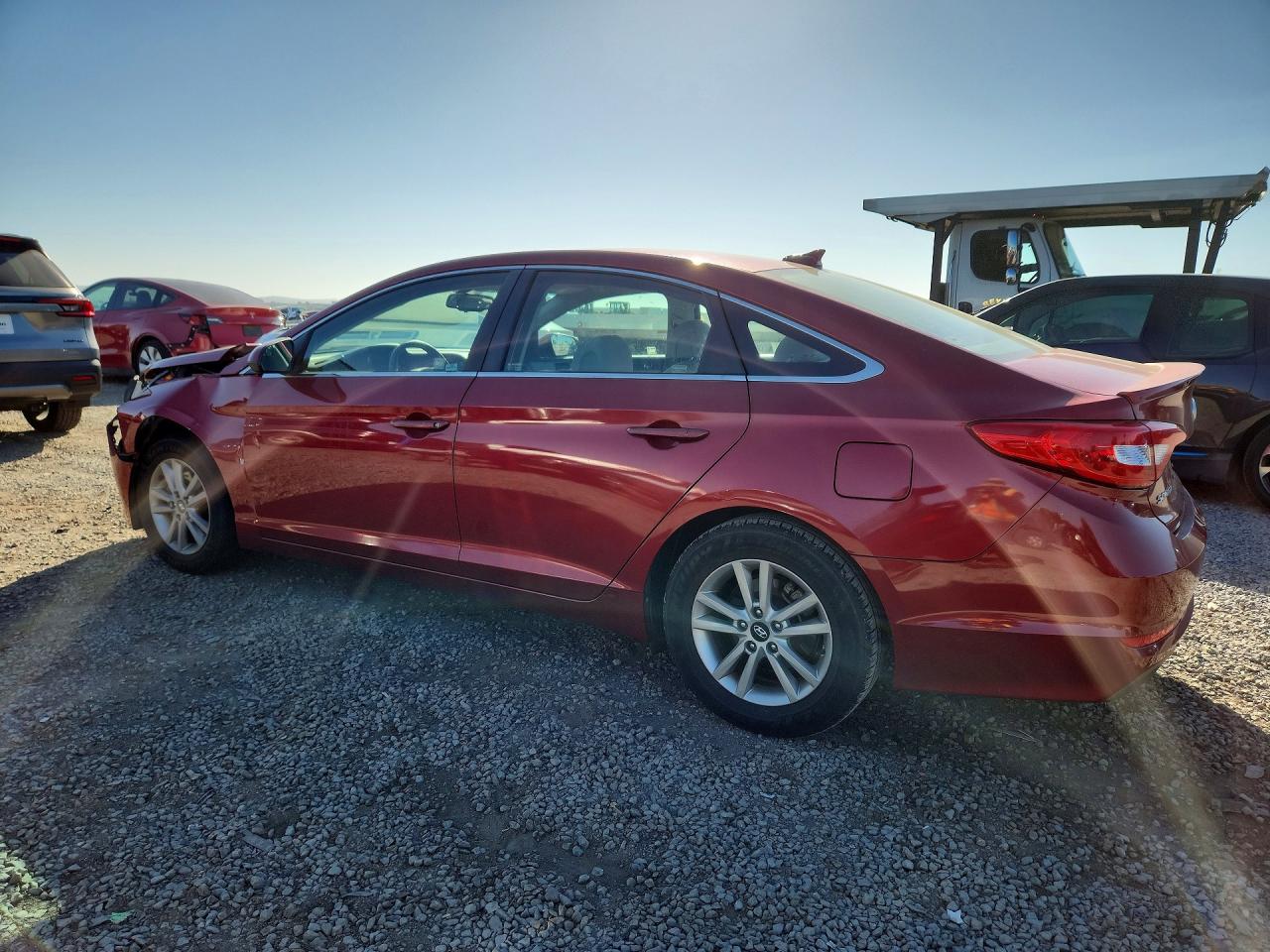 2015 HYUNDAI SONATA SE photo 2