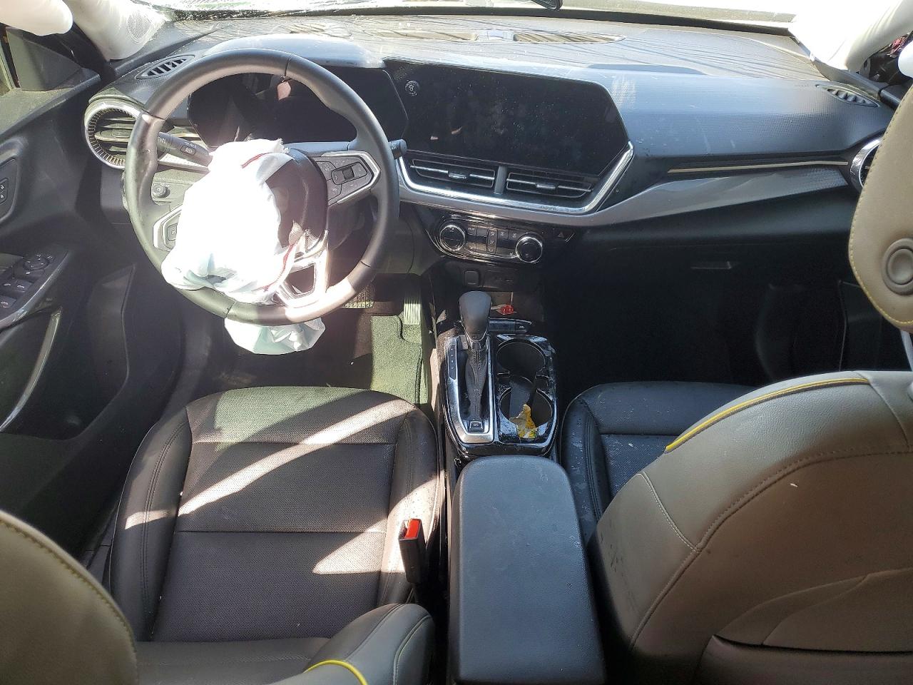 2025 CHEVROLET TRAX ACTIV photo 15
