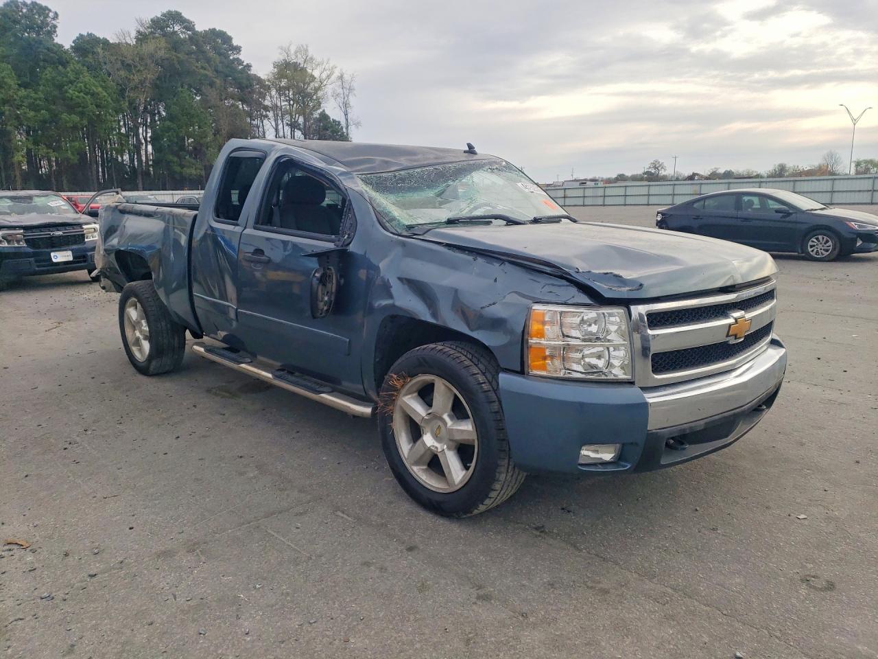 2007 CHEVROLET SILVERADO C1500 photo 7