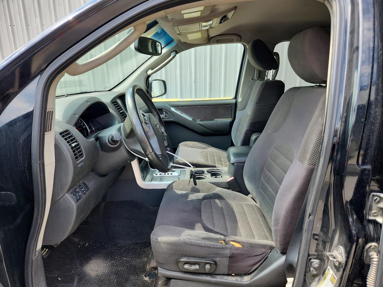 2012 NISSAN PATHFINDER S photo 7