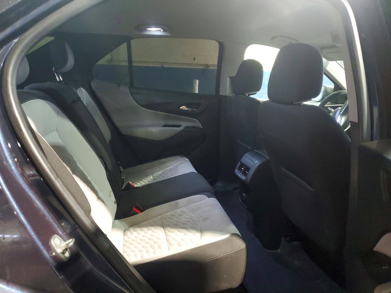 2018 CHEVROLET EQUINOX LS photo 11