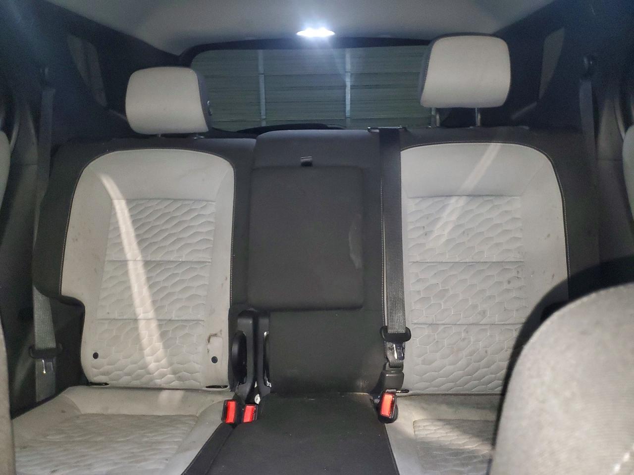 2018 CHEVROLET EQUINOX LS photo 10