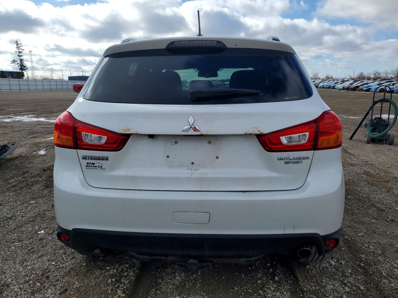 2013 MITSUBISHI OUTLANDER SPORT SE photo 11