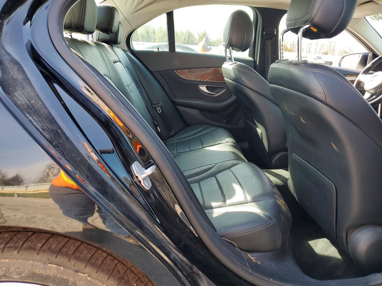 2015 MERCEDES-BENZ C 300 4MATIC photo 10