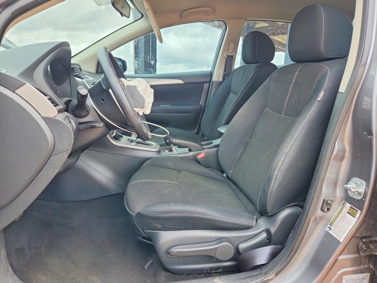 2015 NISSAN SENTRA S photo 7