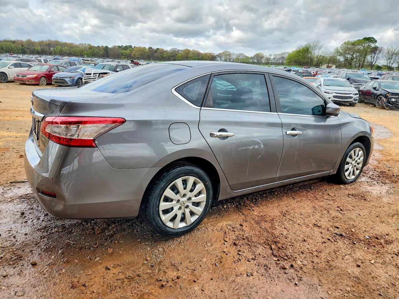 2015 NISSAN SENTRA S photo 3