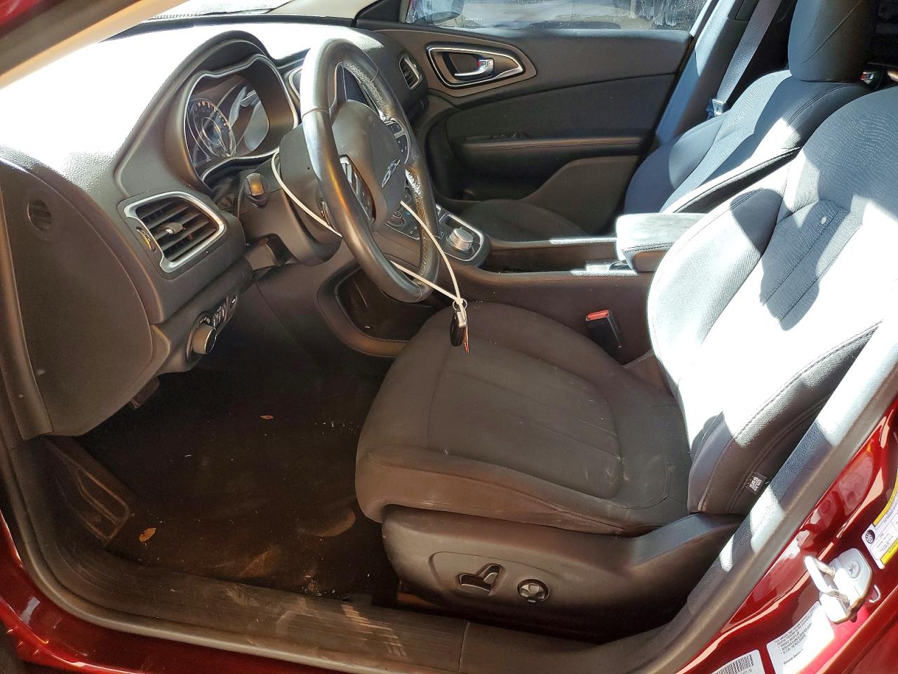 2016 CHRYSLER 200 LIMITED photo 7