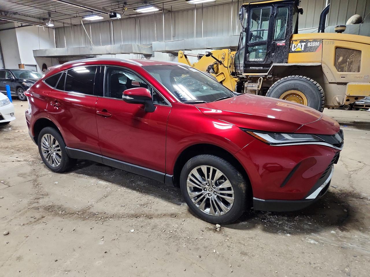2024 TOYOTA VENZA XLE photo 4