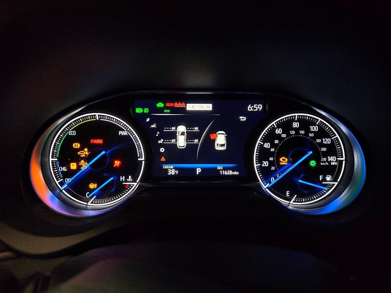 2024 TOYOTA VENZA XLE photo 9