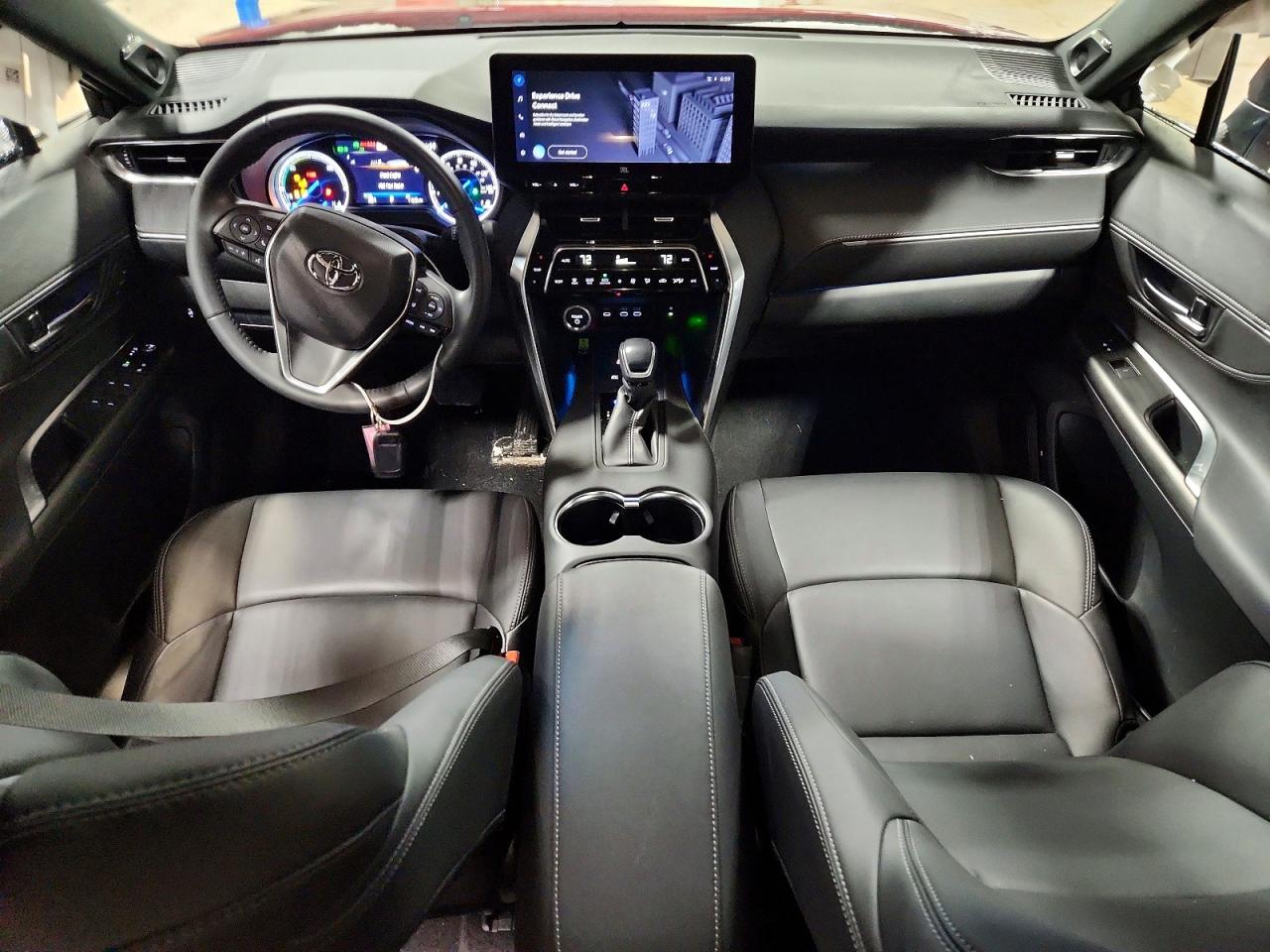2024 TOYOTA VENZA XLE photo 8
