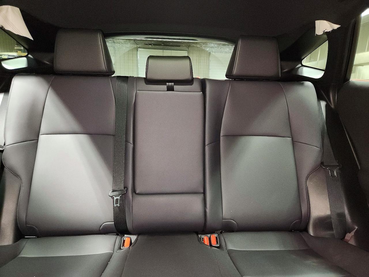 2024 TOYOTA VENZA XLE photo 10