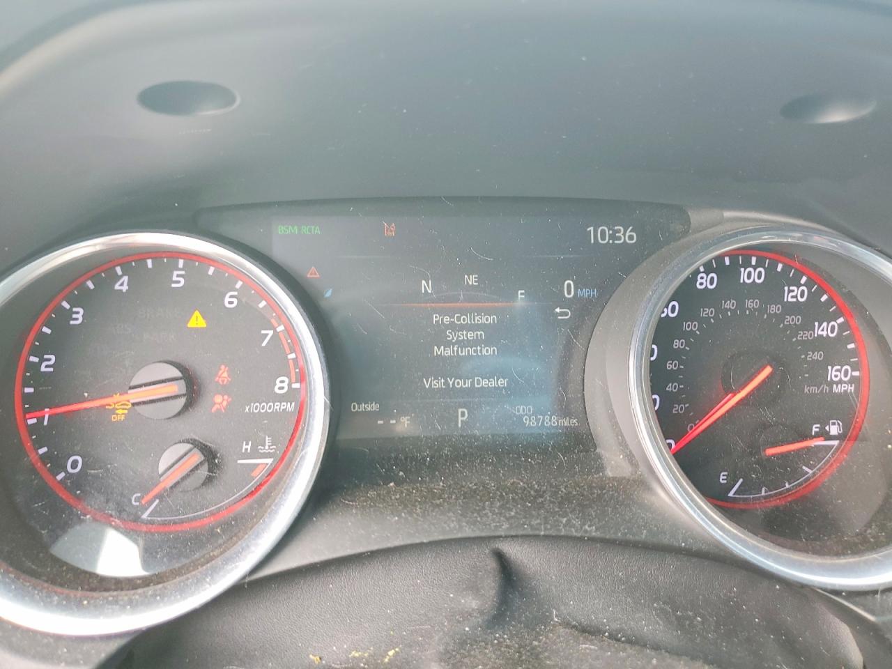 2020 TOYOTA CAMRY XSE photo 17