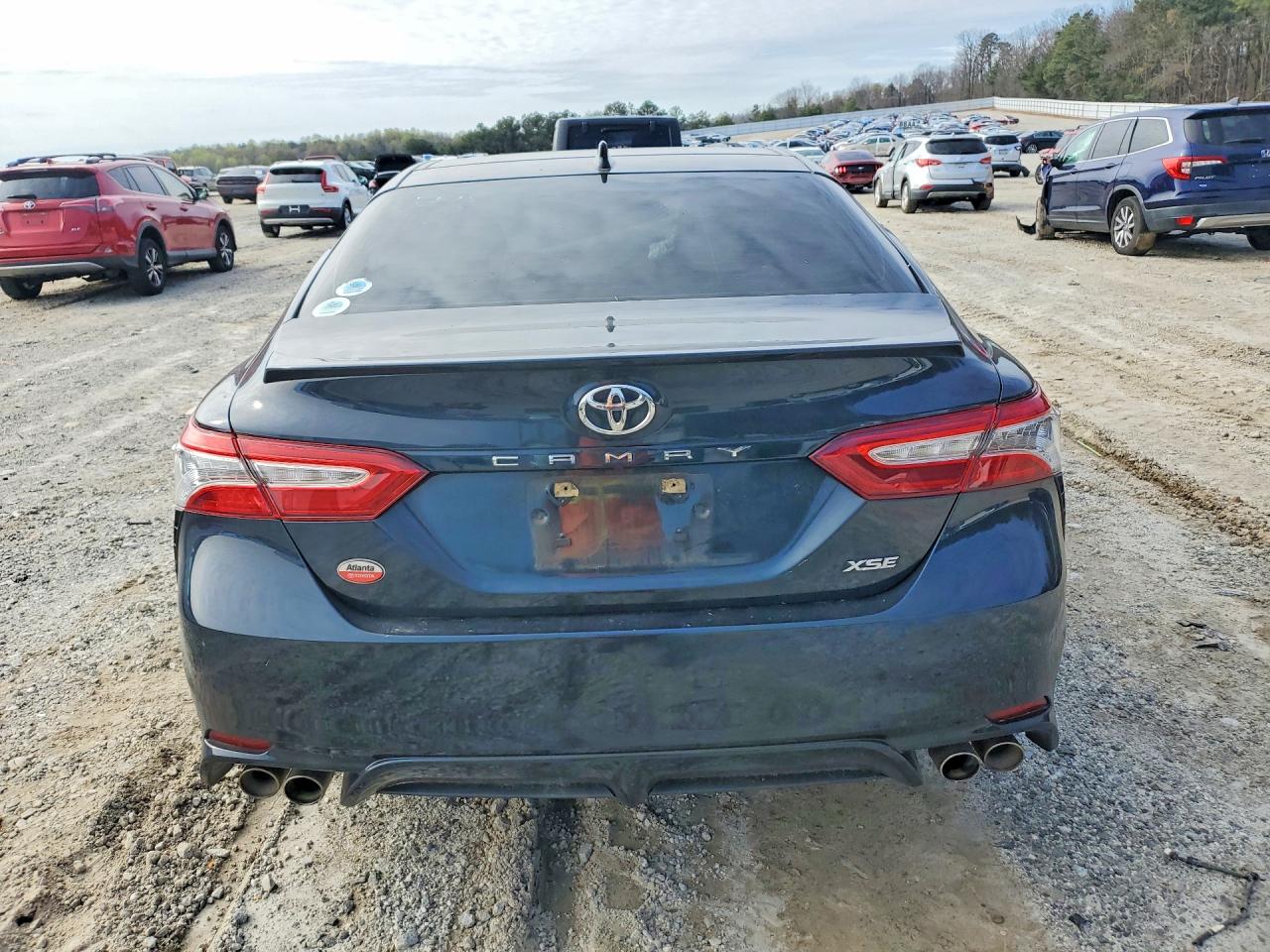 2020 TOYOTA CAMRY XSE photo 11