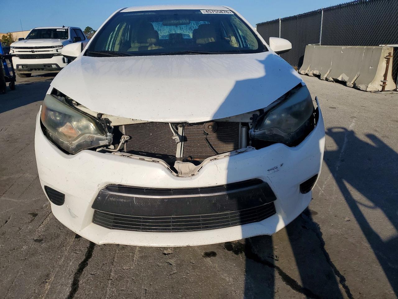 2015 TOYOTA COROLLA L photo 9