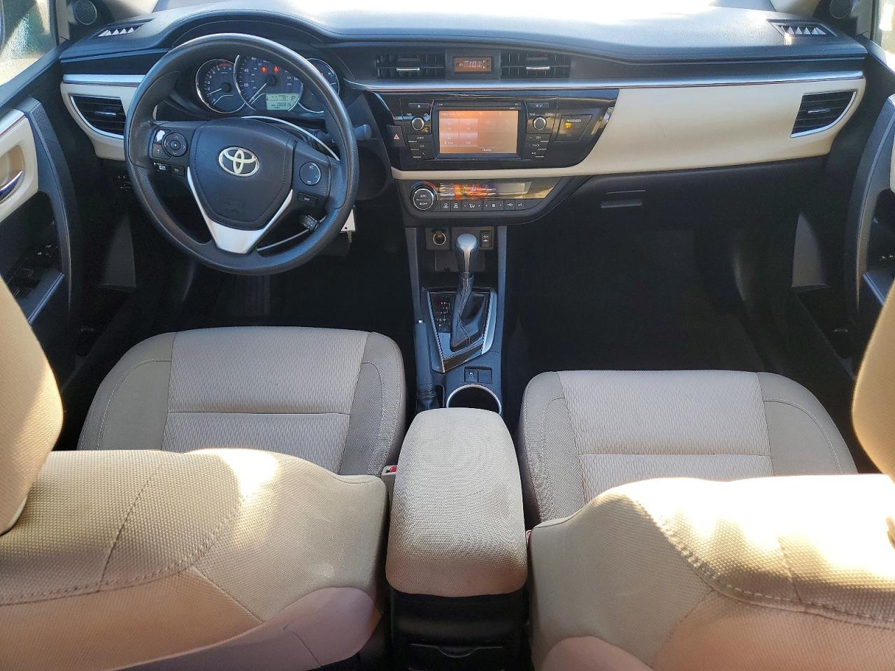 2015 TOYOTA COROLLA L photo 15