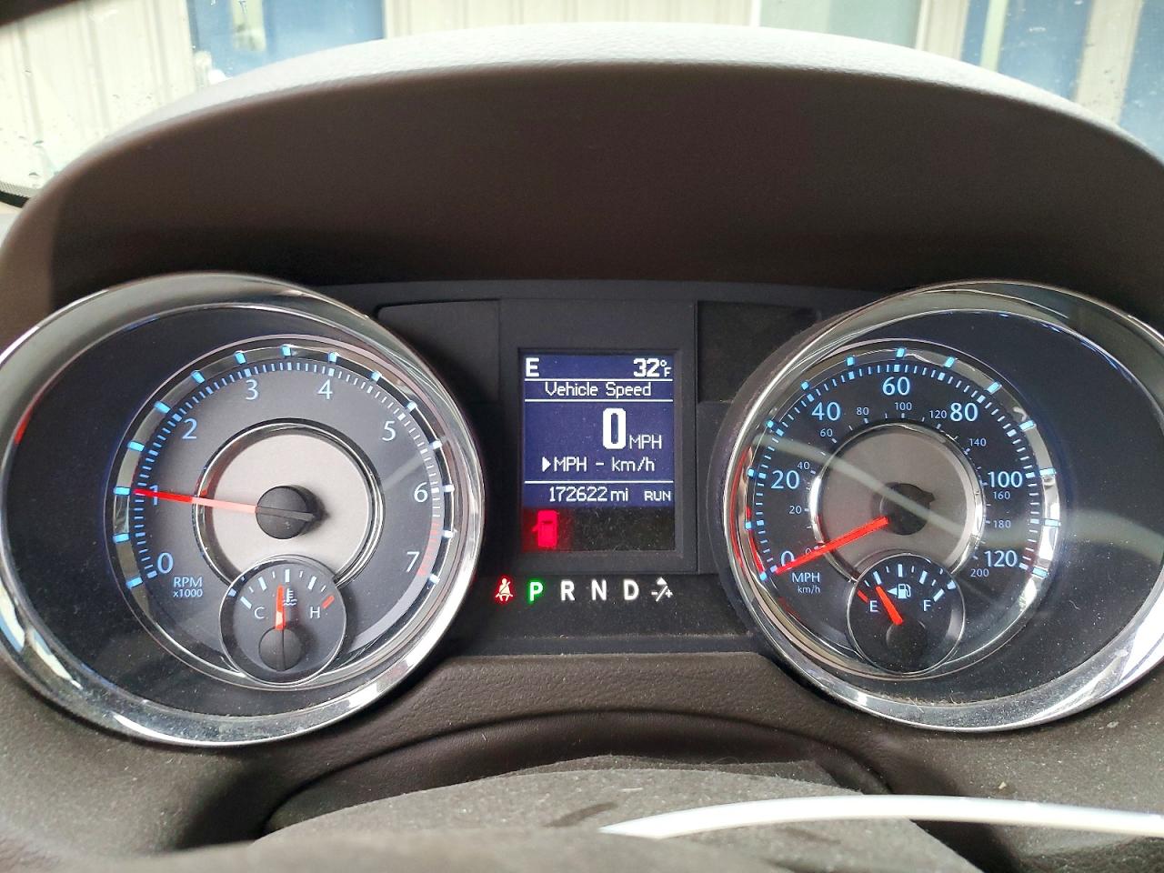 2011 CHRYSLER TOWN & COUNTRY LIMITED photo 9