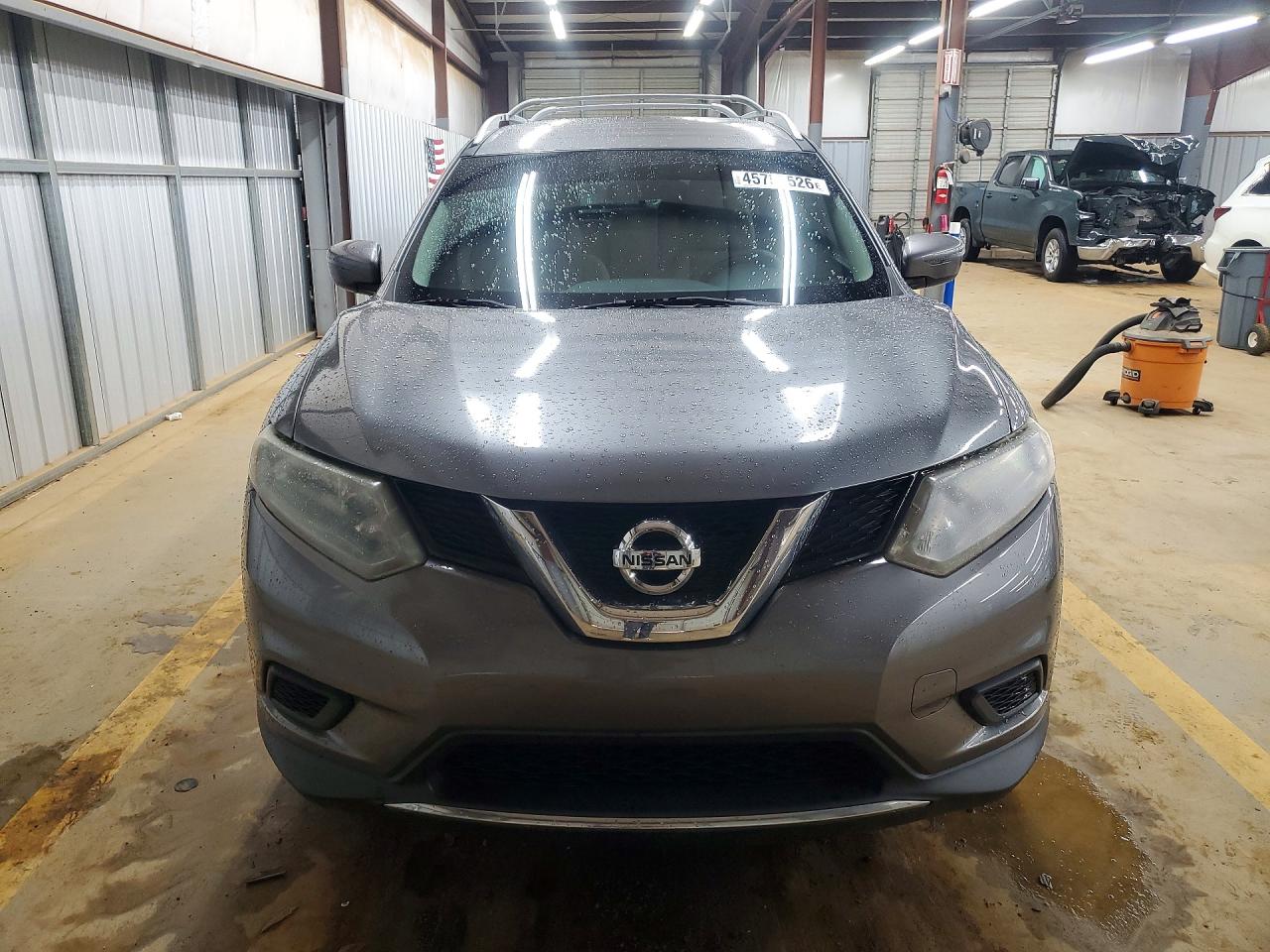 2016 NISSAN ROGUE SV photo 5