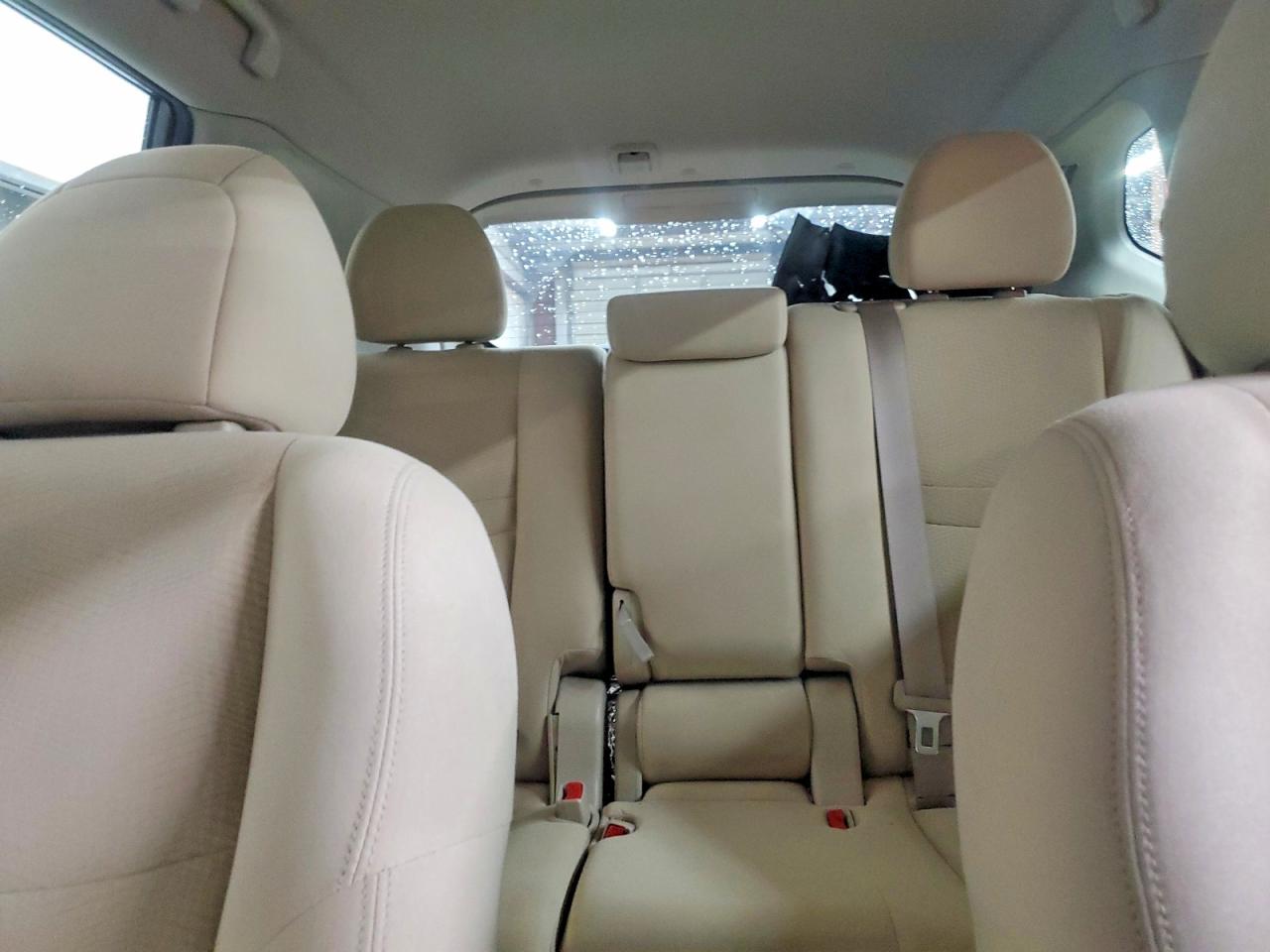 2016 NISSAN ROGUE SV photo 10