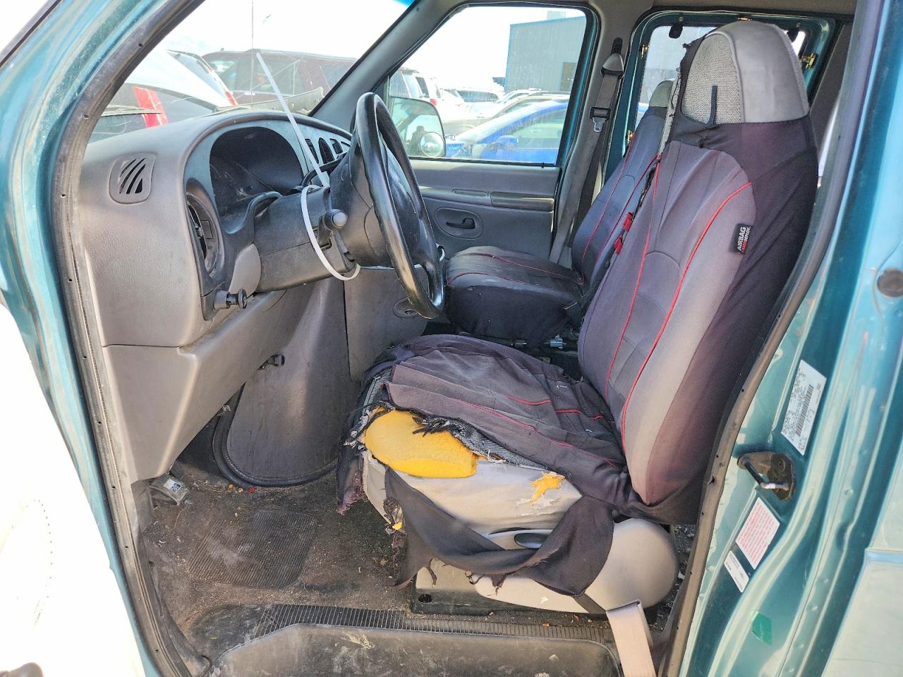 1998 FORD ECONOLINE E150 photo 7
