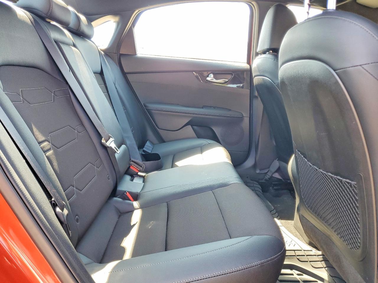 2023 KIA FORTE GT-LINE photo 19