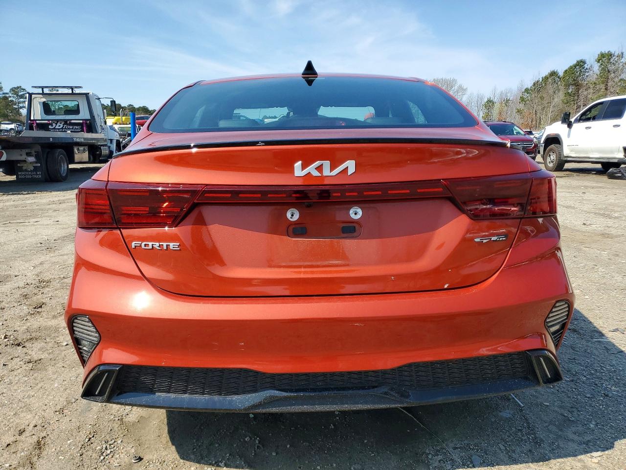 2023 KIA FORTE GT-LINE photo 11