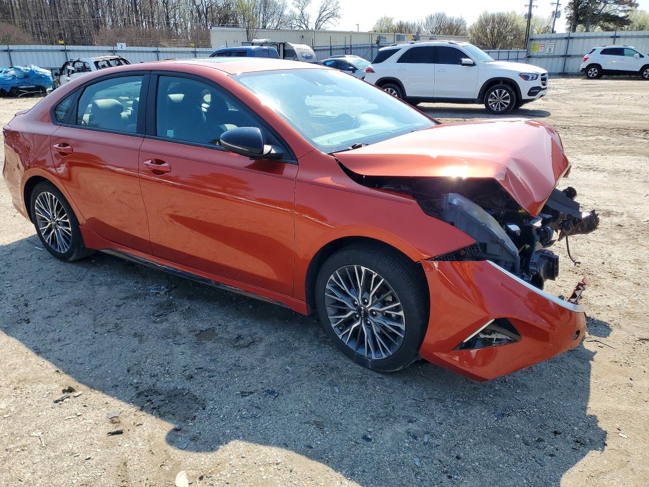 2023 KIA FORTE GT-LINE photo 7