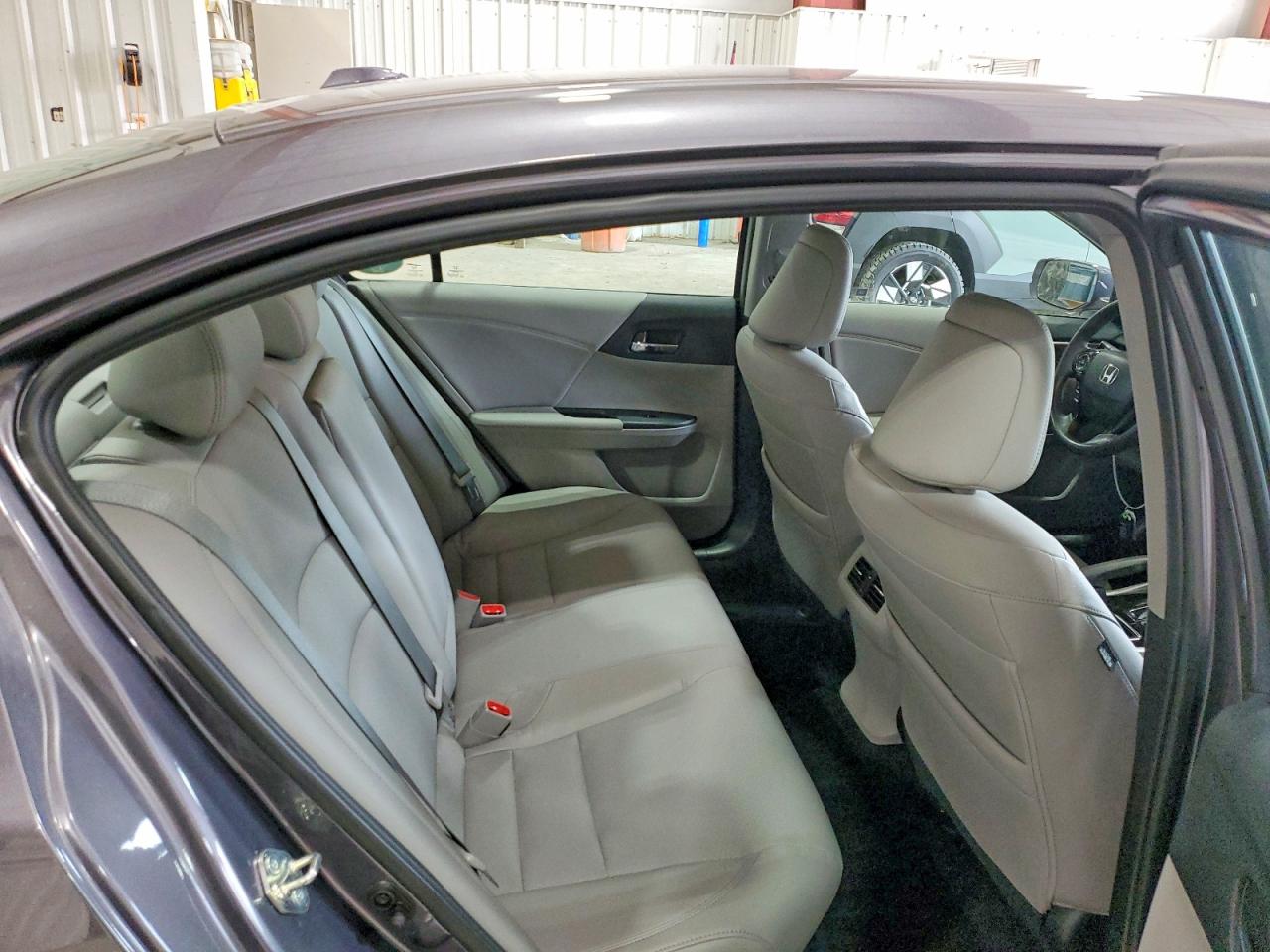 2017 HONDA ACCORD EXL photo 10