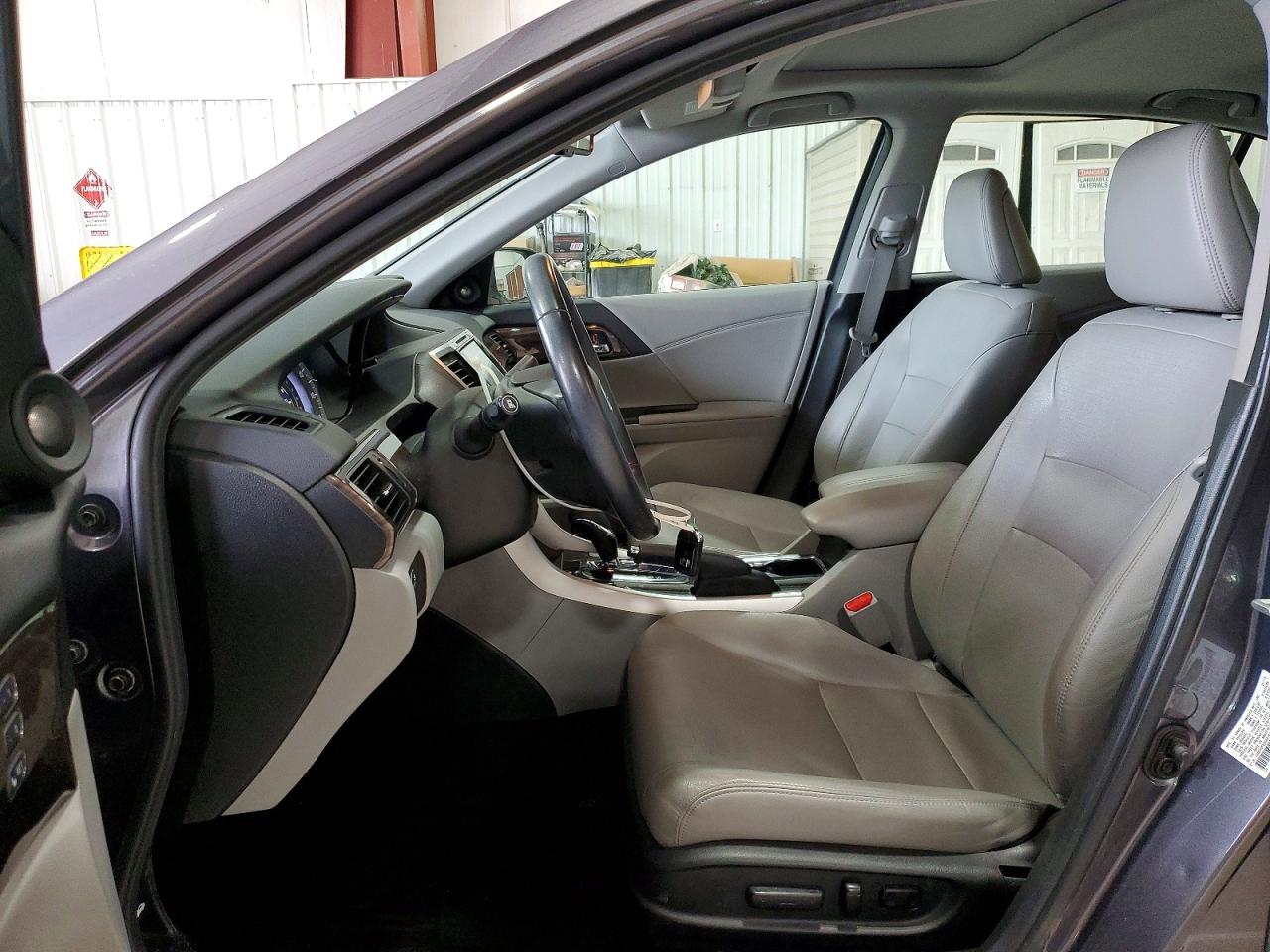 2017 HONDA ACCORD EXL photo 7