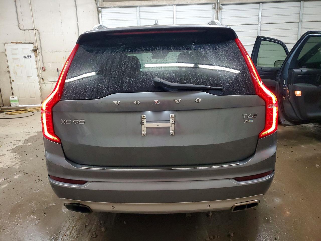 2018 VOLVO XC90 T6 photo 11