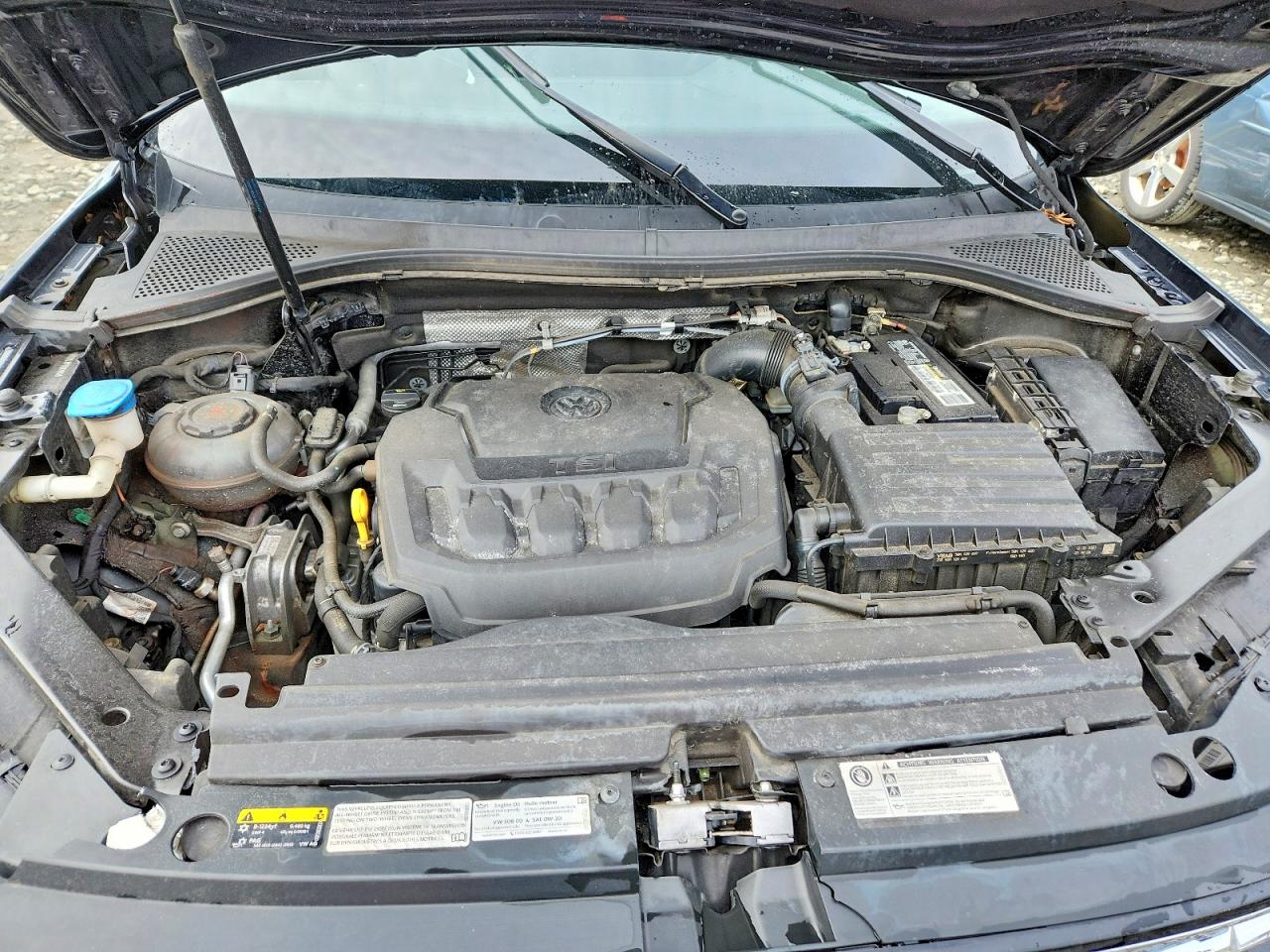 2020 VOLKSWAGEN TIGUAN SE photo 34