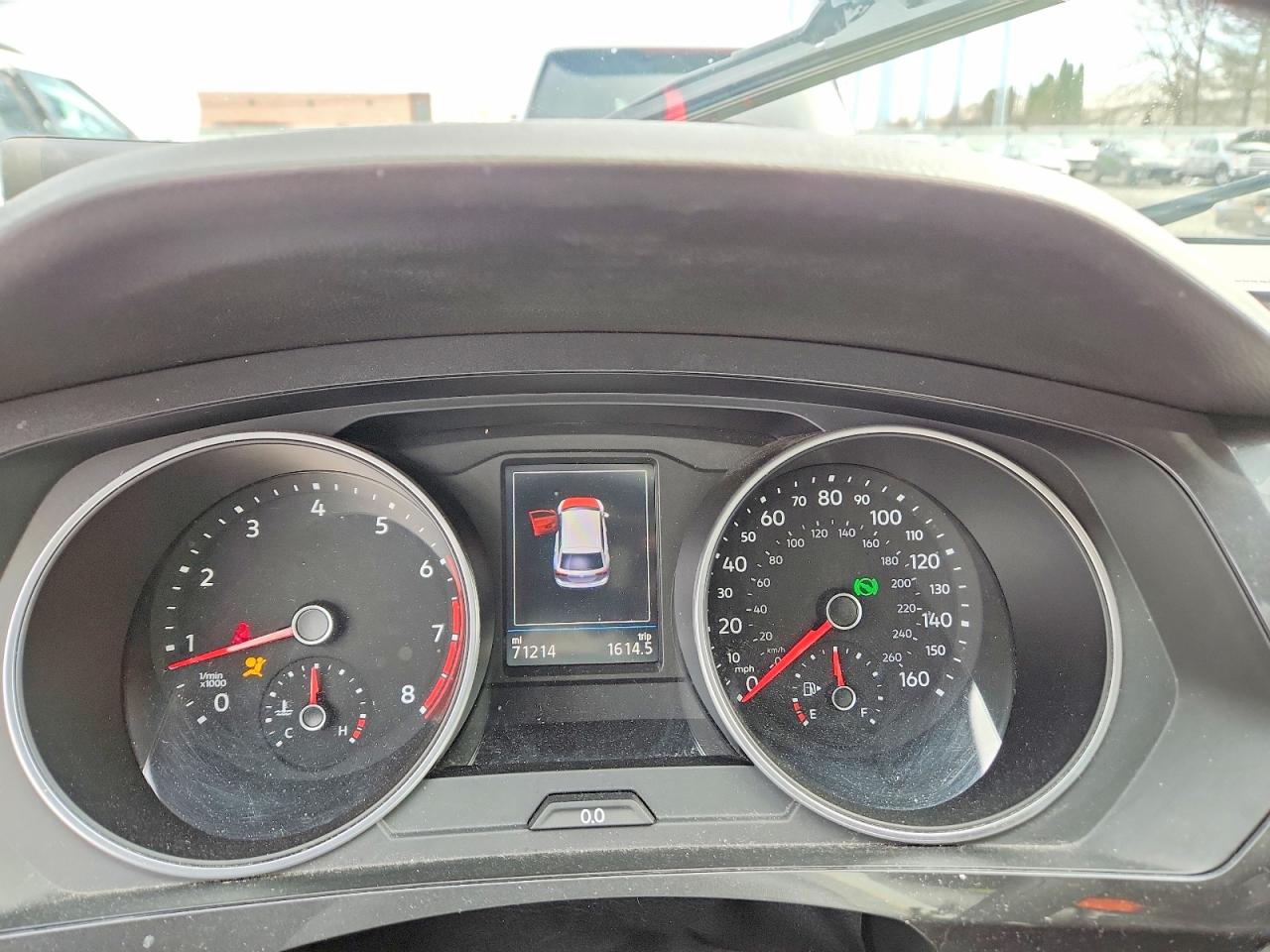 2020 VOLKSWAGEN TIGUAN SE photo 25
