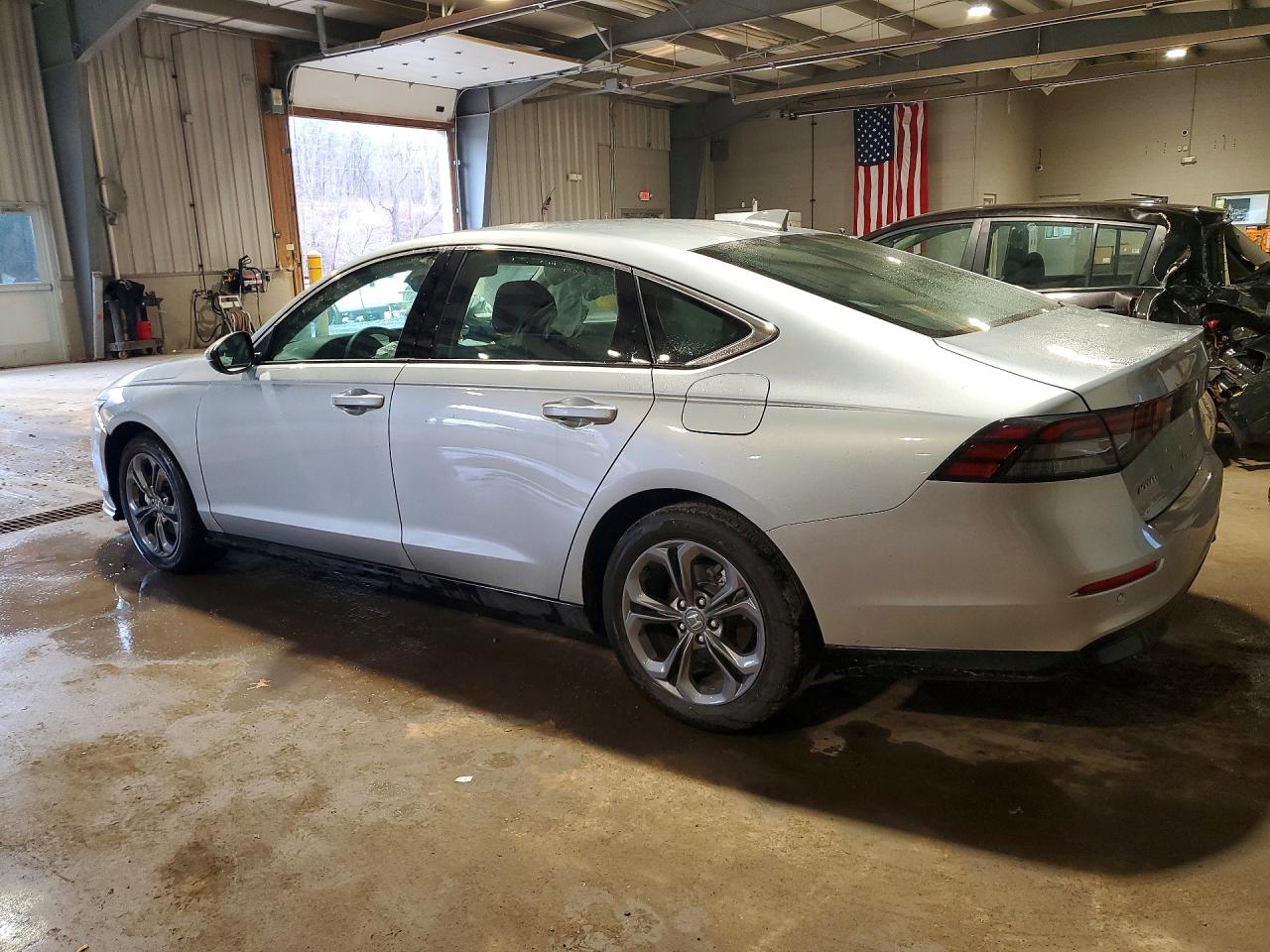 2025 HONDA ACCORD HYBRID EXL photo 3