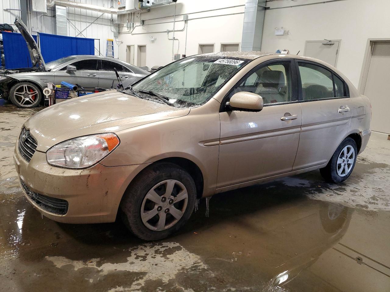 2010 HYUNDAI ACCENT