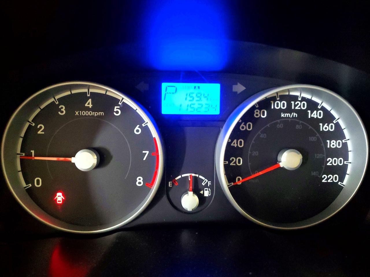 2010 HYUNDAI ACCENT GLS photo 9