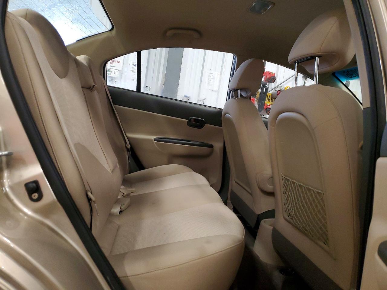 2010 HYUNDAI ACCENT GLS photo 10