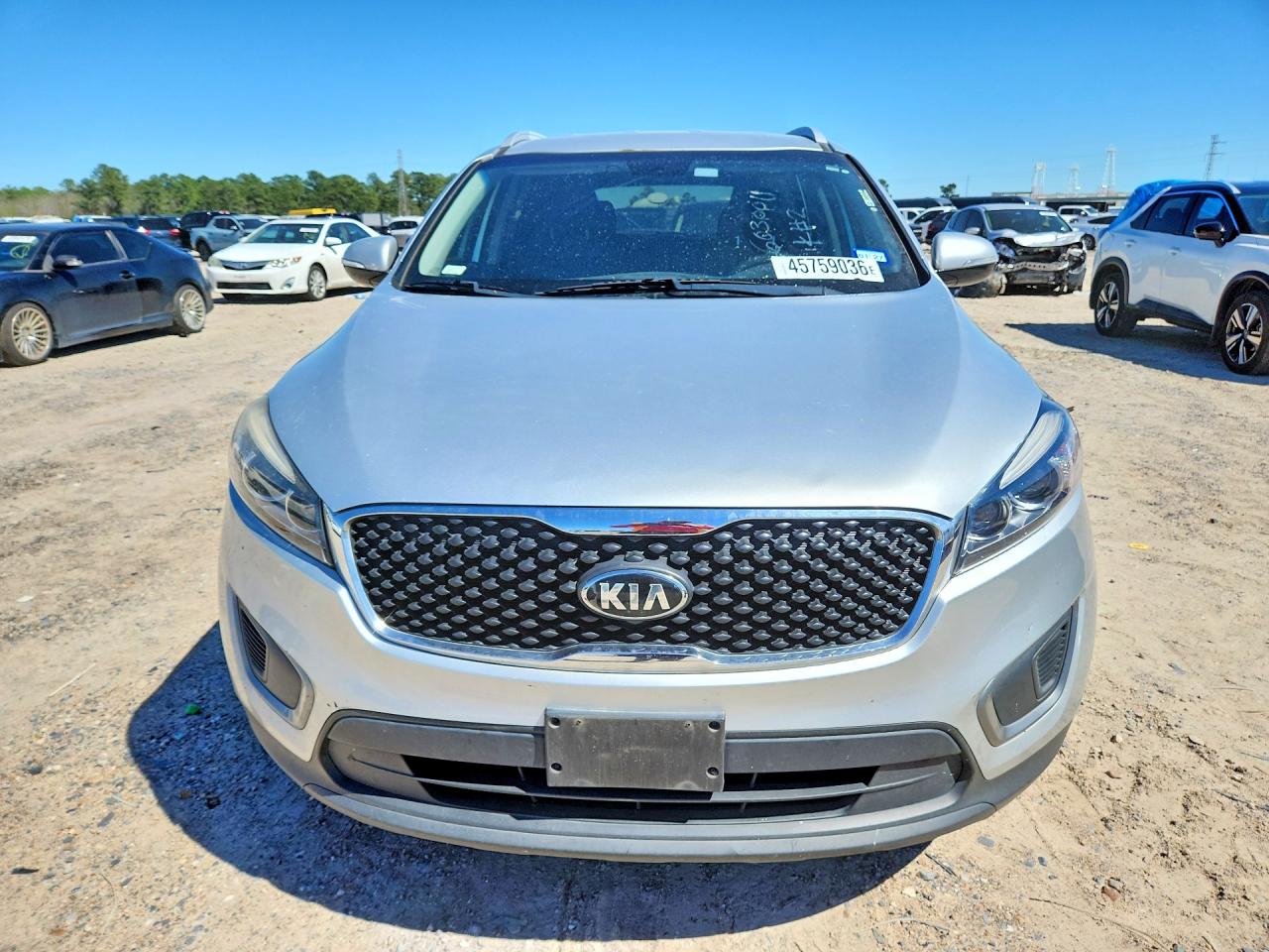 2016 KIA SORENTO LX photo 13