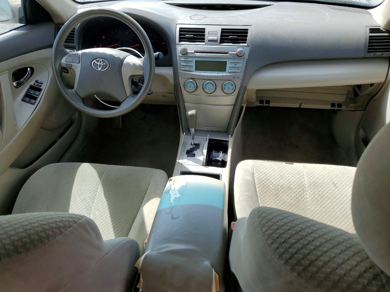 2009 TOYOTA CAMRY BASE photo 8