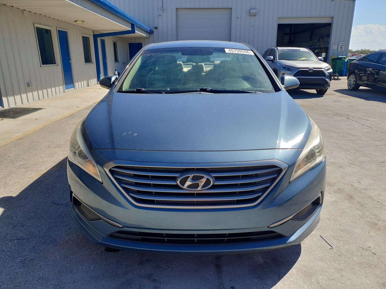 2017 HYUNDAI SONATA SE photo 5