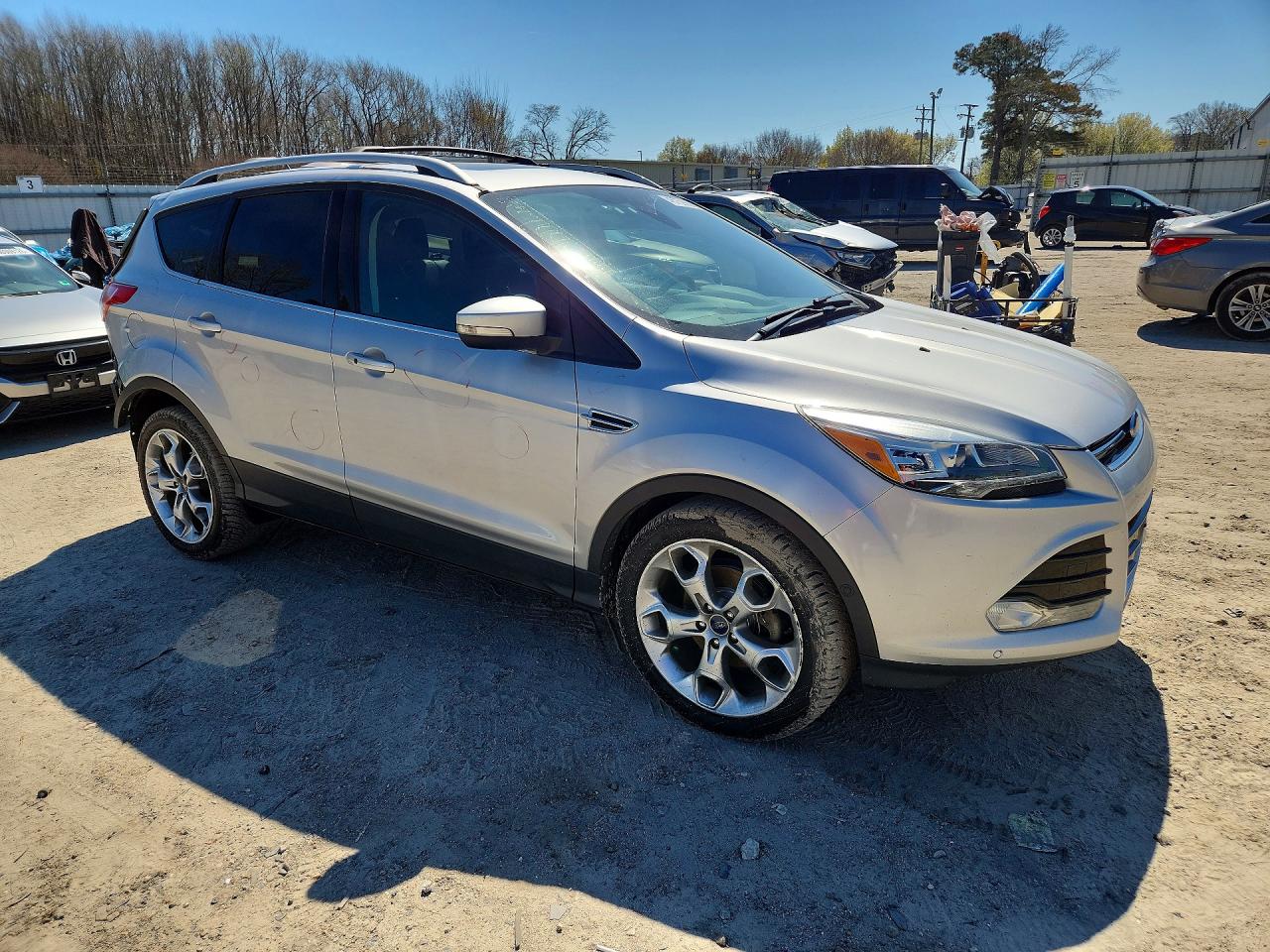 2014 FORD ESCAPE TITANIUM photo 4