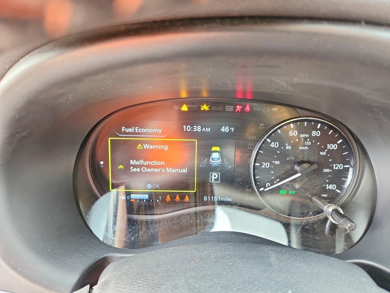 2021 NISSAN KICKS SR photo 9