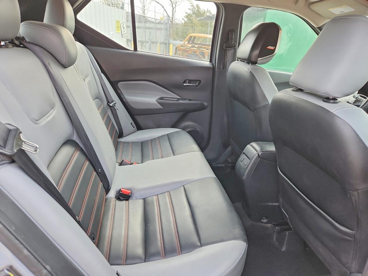 2021 NISSAN KICKS SR photo 11